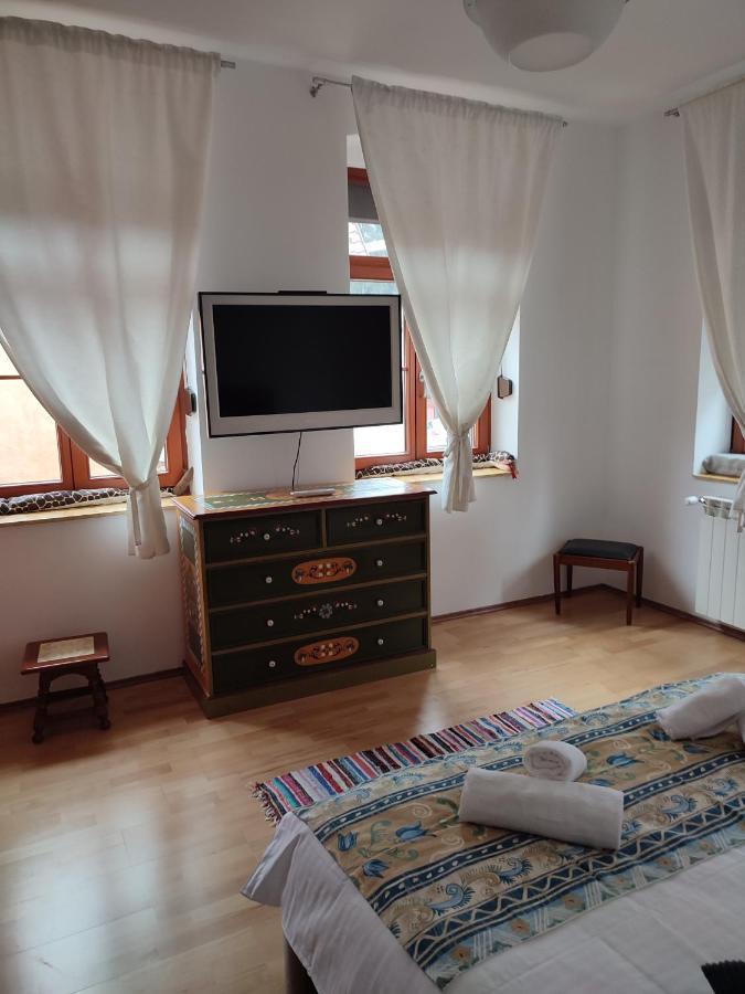 Vila Retro House Mountain View Brašov Exteriér fotografie